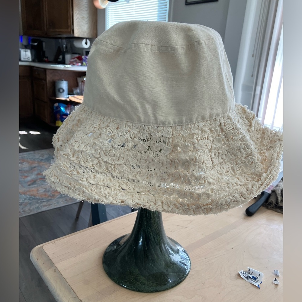 Women’s Cute Breathable Bucket Hat